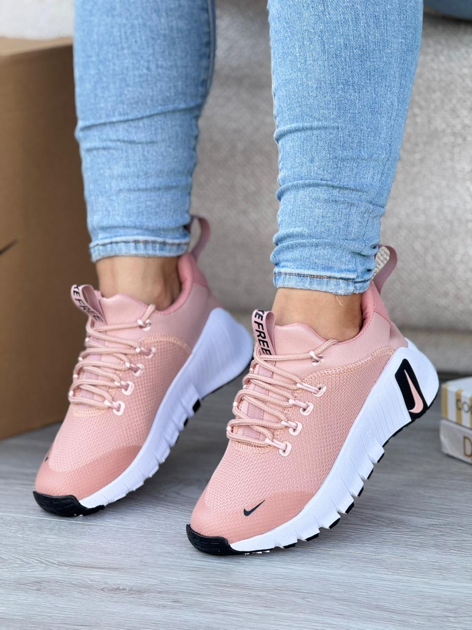 TENIS NIKE FREE PARA DAMA Y CABALLERO  TK