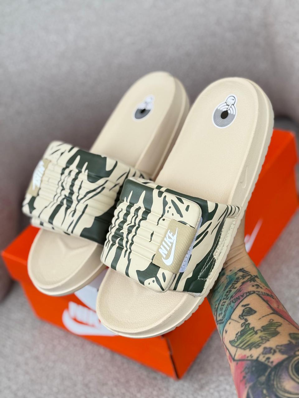 SANDALIA NIKE CABALLERO