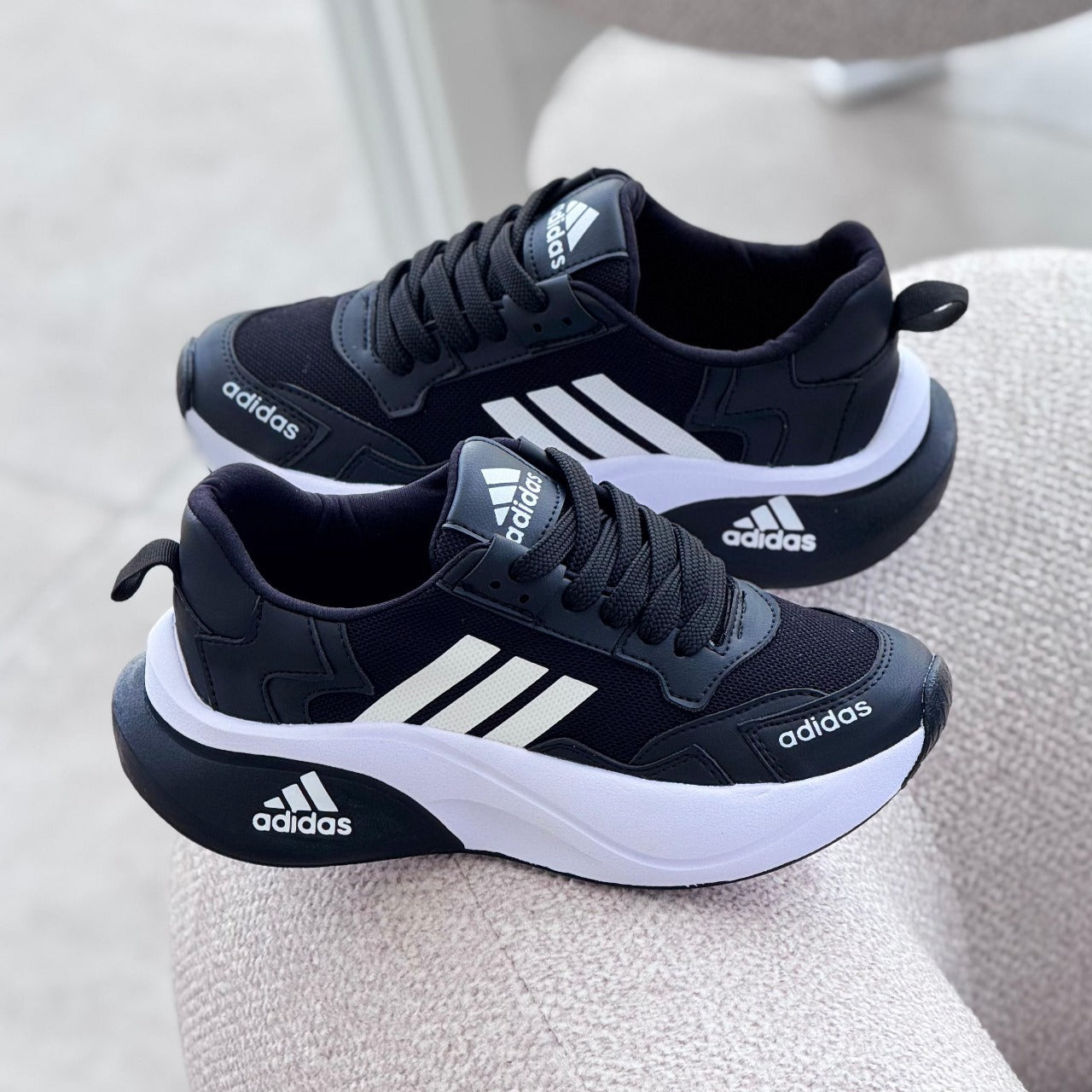 TENIS ADIDAS Z DAMA